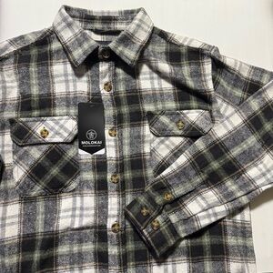 Molokai Surf Co Men’s Heavyweight Flannel Shacket 
Size Small, Brand New